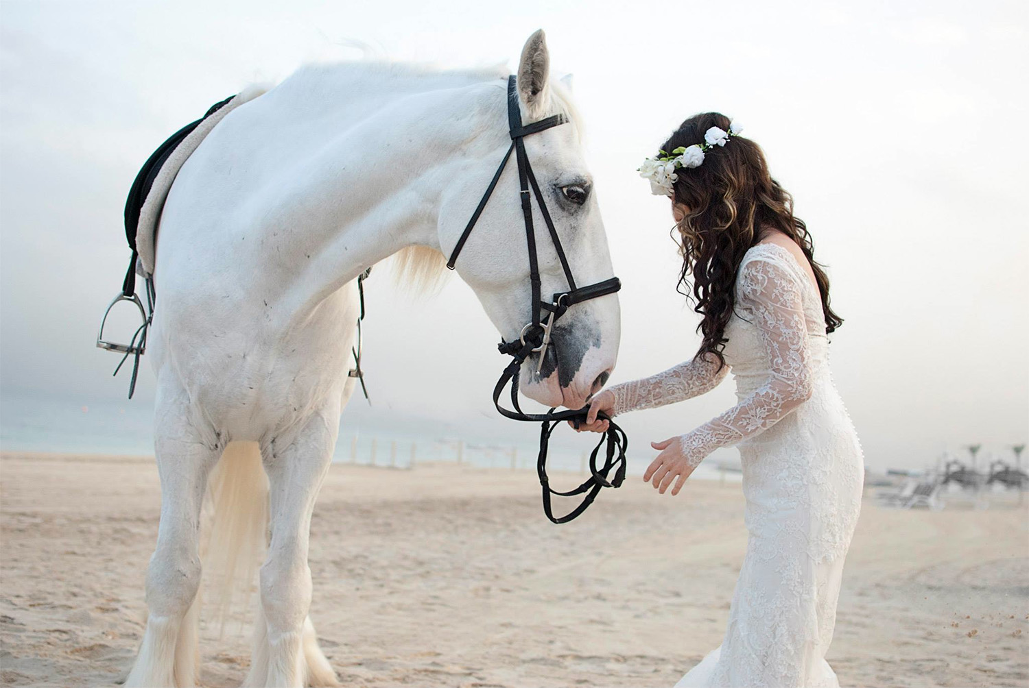 Alusvaatteet haeaepuvun alle alle