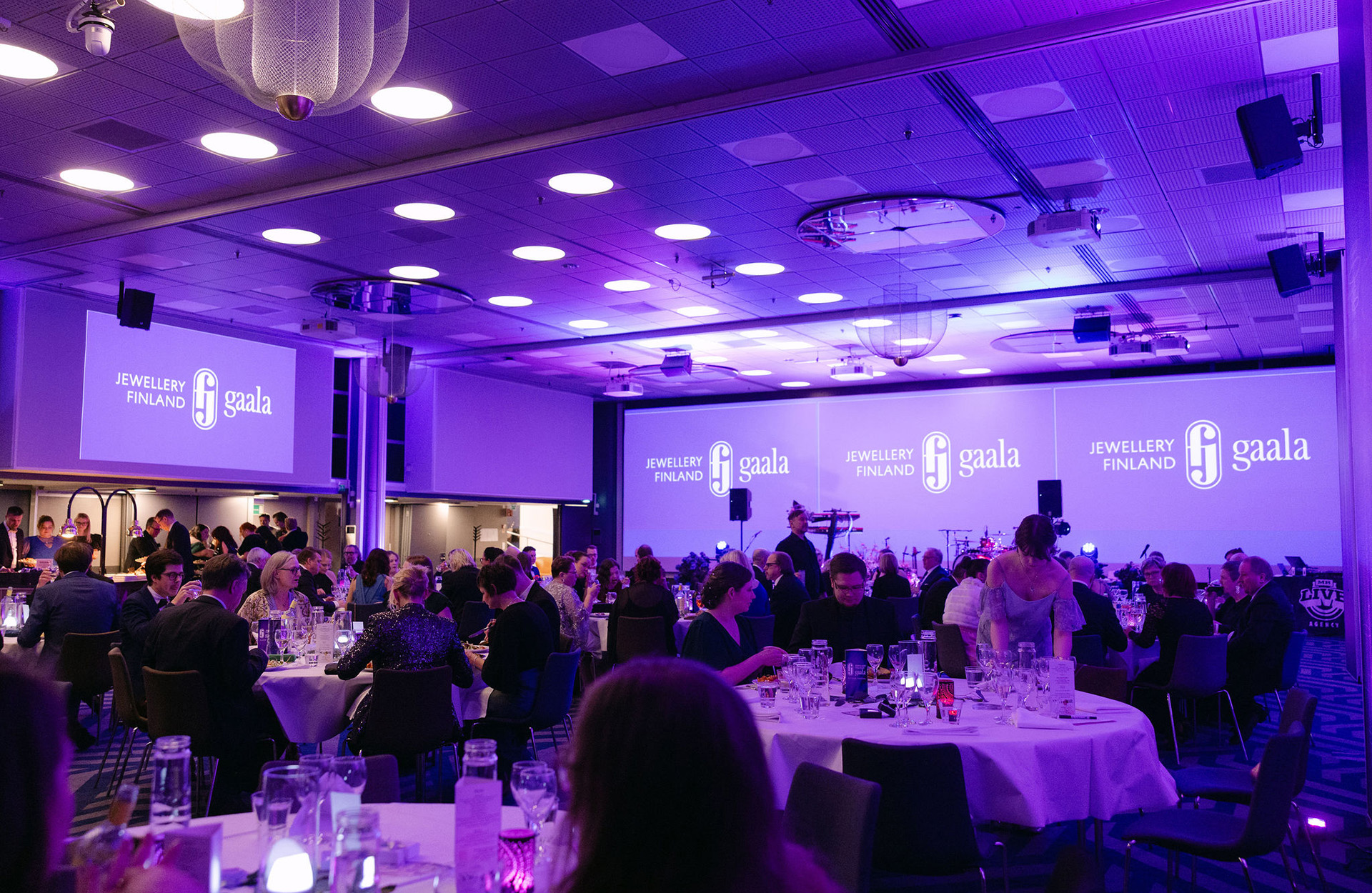 Vuoden kultasepänliike 2026 - Kuvaaja Enna Palonen, Ennagraphy Vuoden kultasepänliike 2026 - Kuvaaja Enna Palonen, Ennagraphy