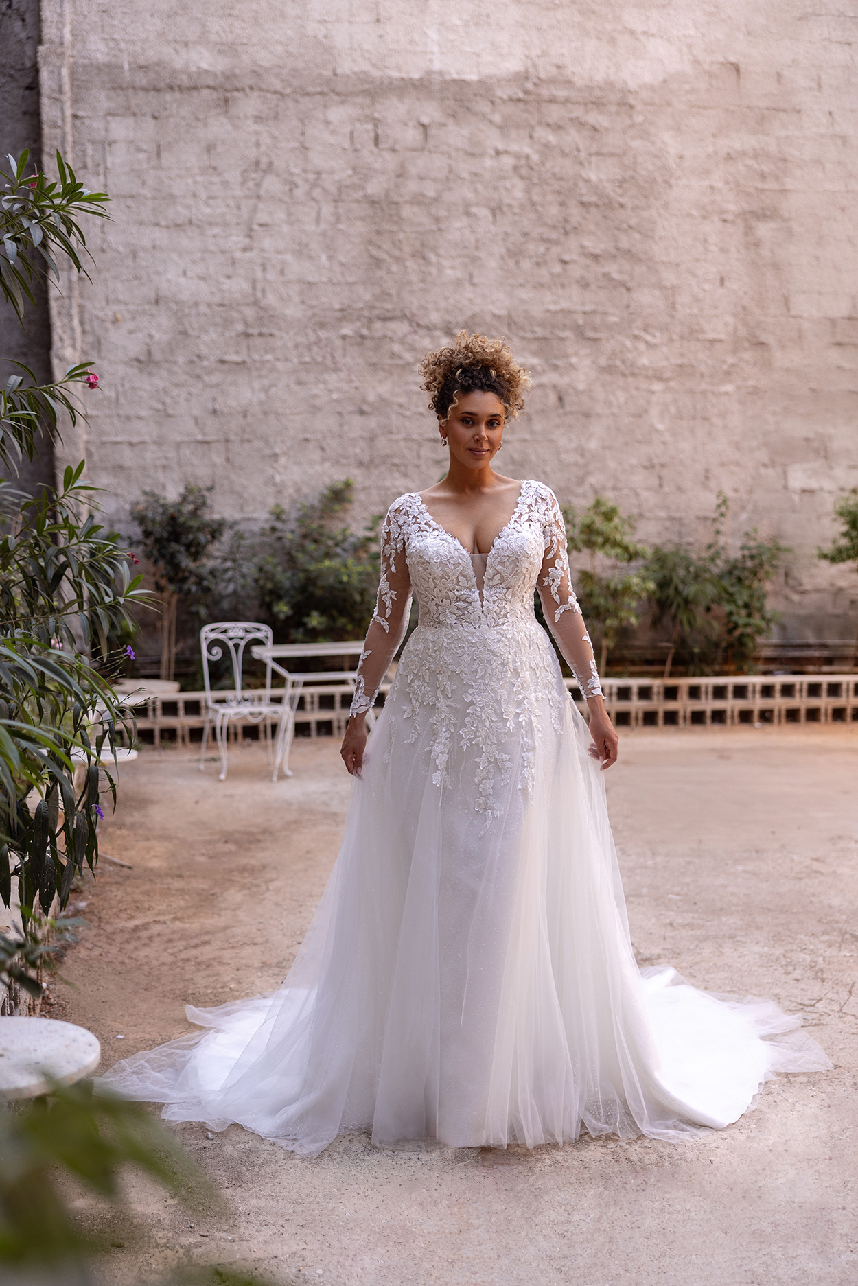 Style FL014 - Florianna by Demetrios Collection Style FL014 - Florianna by Demetrios Collection