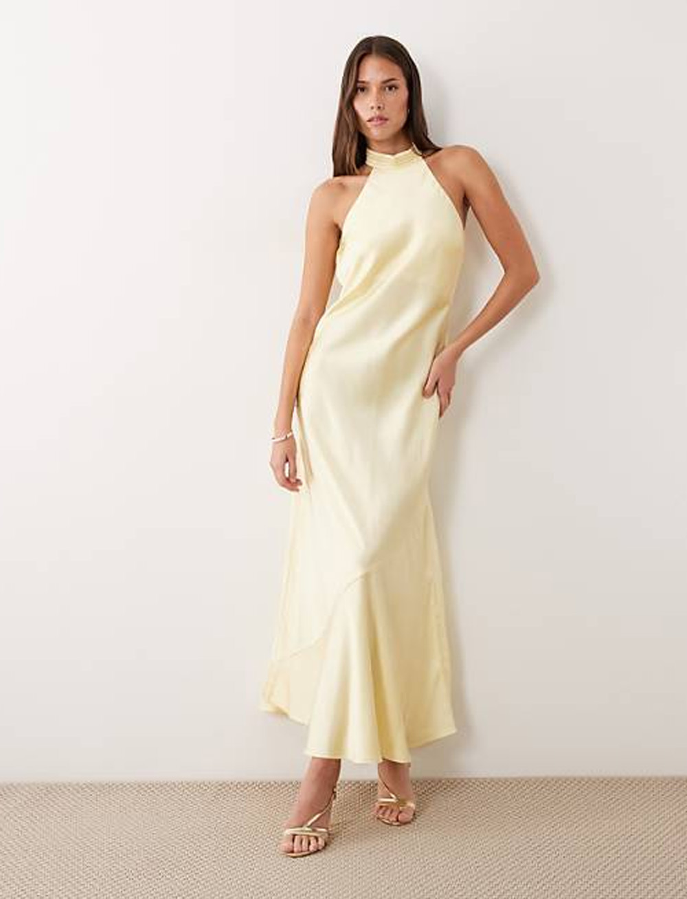 VILA Halter Neck Backless Satin Maxi Dress – pastellinkeltainen satiinimekko